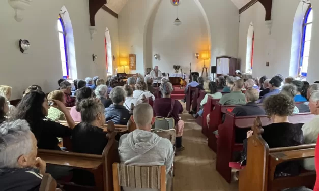 Kavisha Mazzella Concert at Yandoit Cultural Raises Funds for Ukrainian Refugees