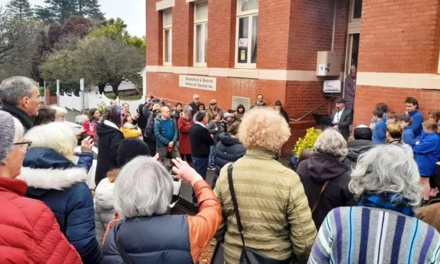 Reconciliation Week Exhibition Draws Large Crowds and National Acclaim