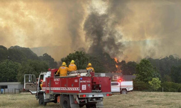 Dean Fire Forces Evacuations