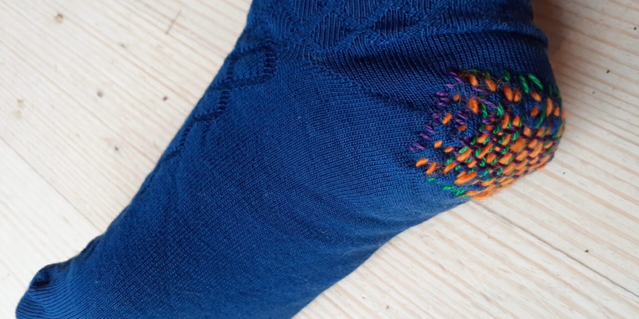 Winter Darning Workshop at Daylesford Repair Cafe
