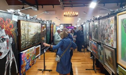 Wonderful Opening Night for the Daylesford Rotary Art Show