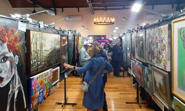 Wonderful Opening Night for the Daylesford Rotary Art Show