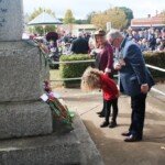 A family pays tribute at the Creswick Cenotaph.